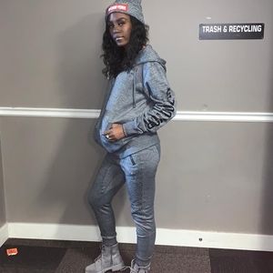 Meet your Posher, Robyn